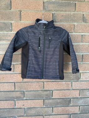 Vertical 9 Kids Black Heather Softshell Jacket Size 5/6